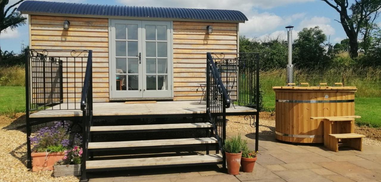 Villa Fair Farm Hideaway Waltham on the Wolds Exterior foto