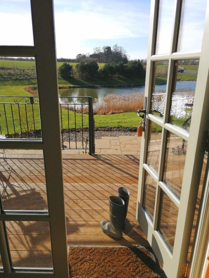 Villa Fair Farm Hideaway Waltham on the Wolds Exterior foto