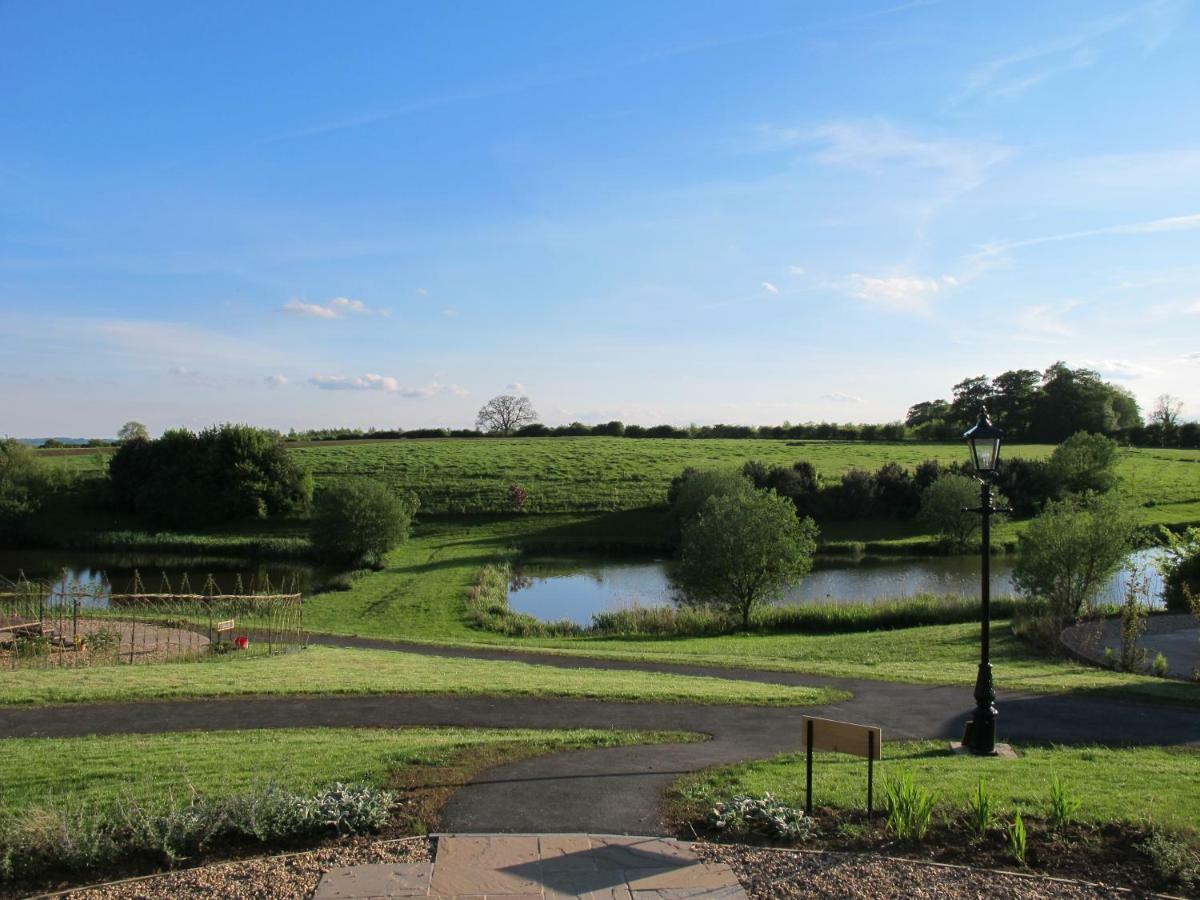 Villa Fair Farm Hideaway Waltham on the Wolds Exterior foto