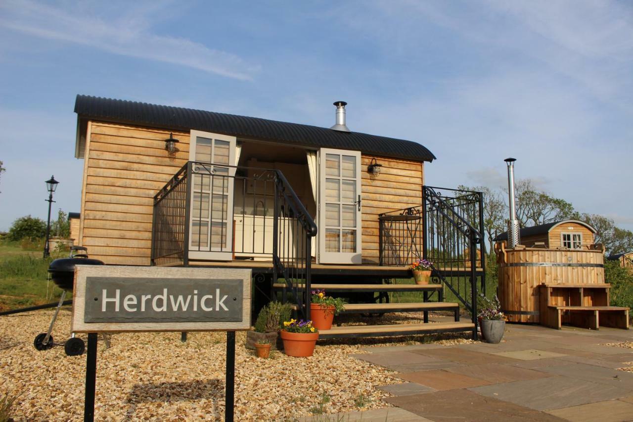 Villa Fair Farm Hideaway Waltham on the Wolds Exterior foto