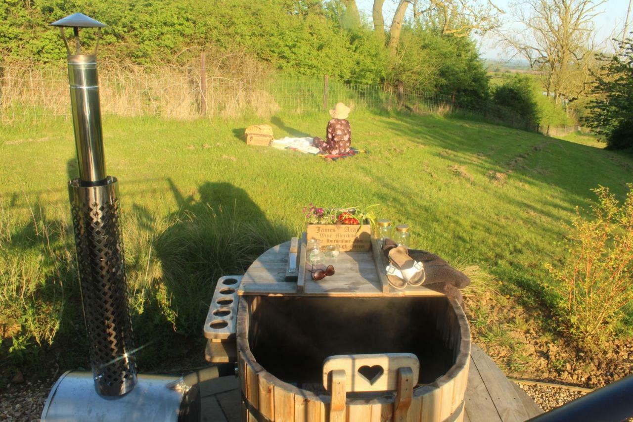 Villa Fair Farm Hideaway Waltham on the Wolds Exterior foto